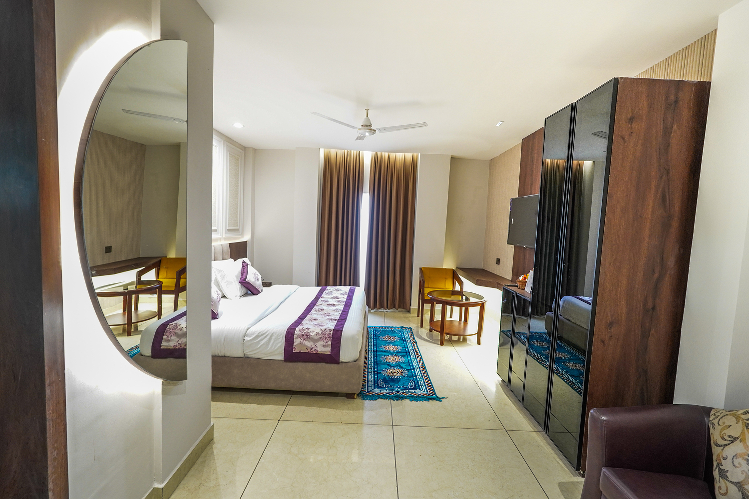 Platinum Room